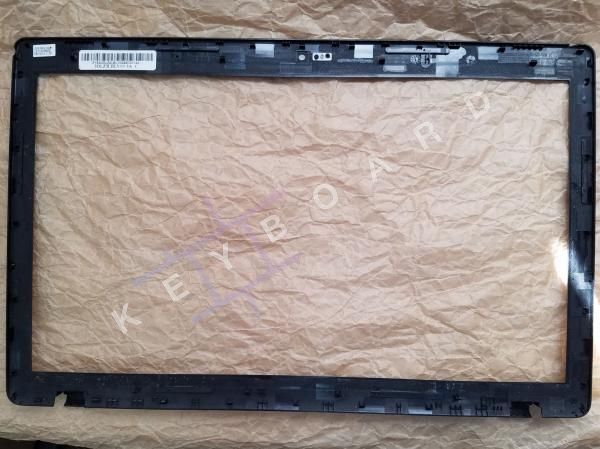 Рамка Lenovo Ideapad Z580